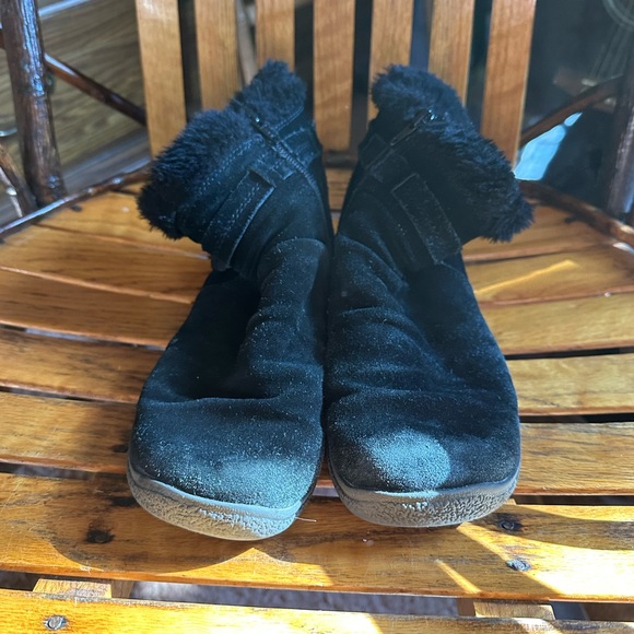 BearPaw square toe fur lined boots - Picture 9 of 13